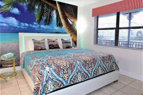 16333 Gulf Boulevard St Petersburg FL 33708