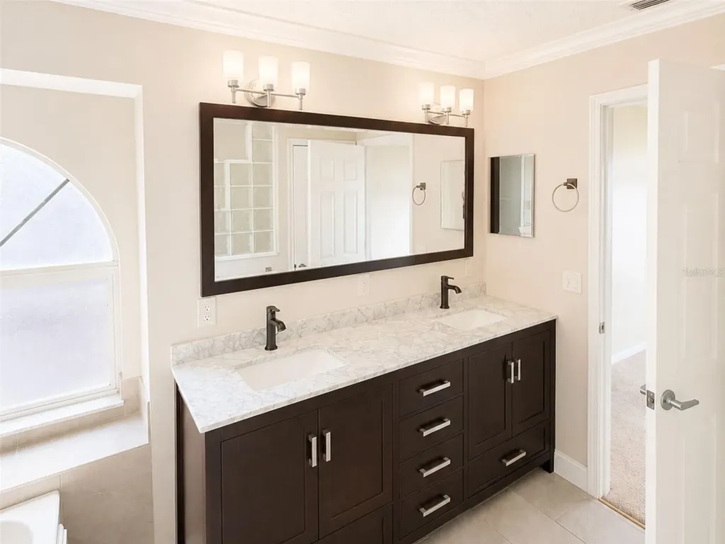 11848 Branch Mooring Drive Tampa FL 33635