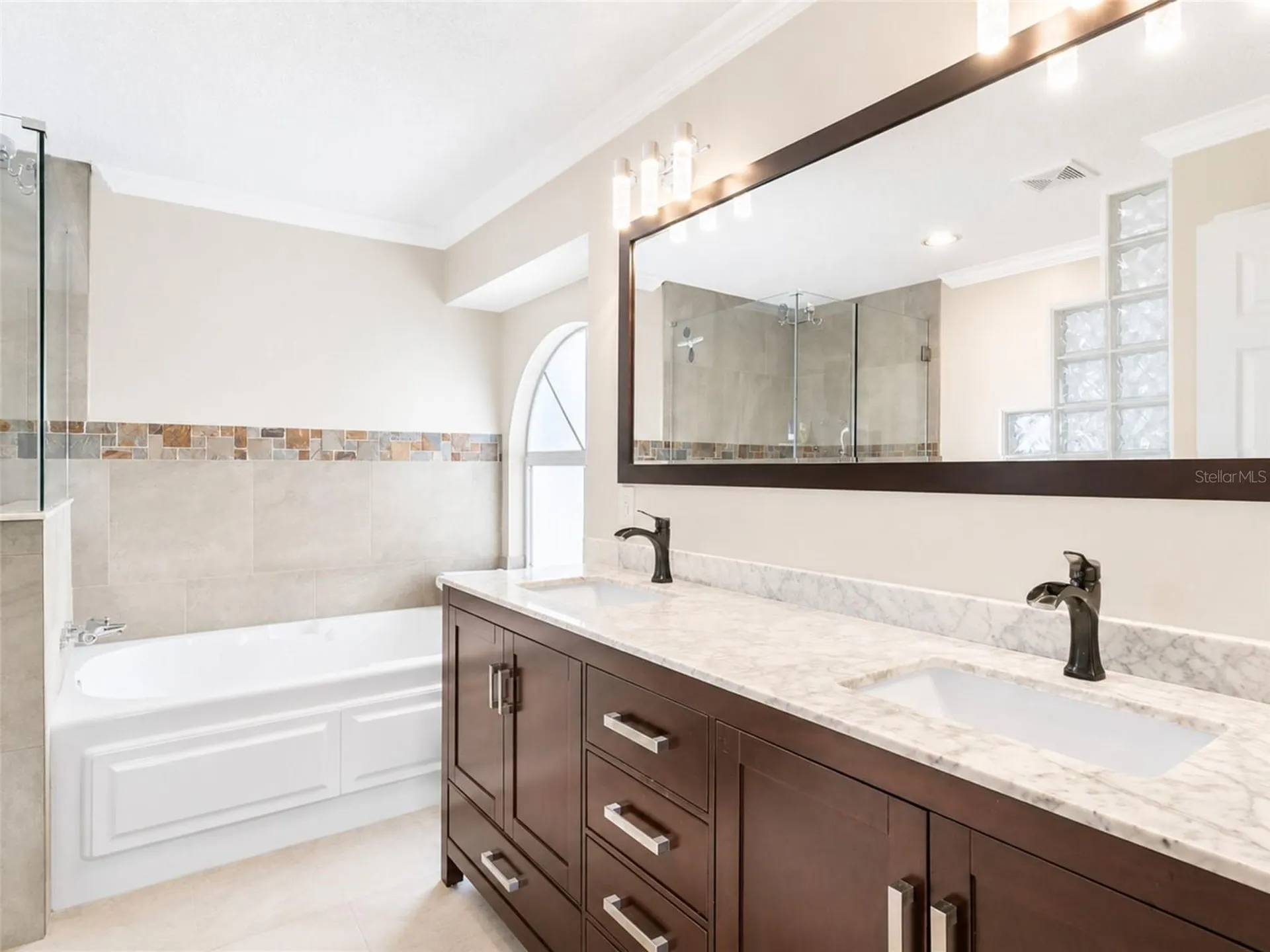 11848 Branch Mooring Drive Tampa FL 33635