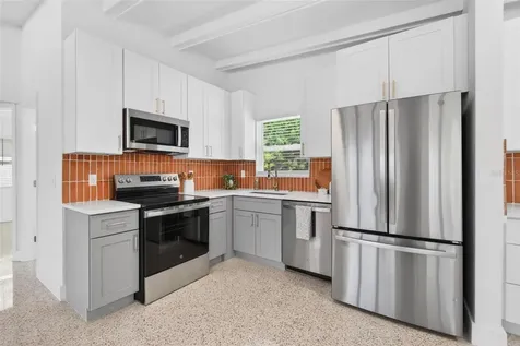 4029 3rd Avenue S St Petersburg FL 33711
