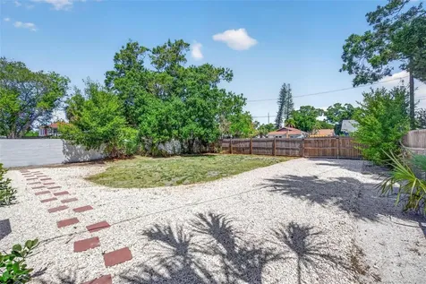 4029 3rd Avenue S St Petersburg FL 33711