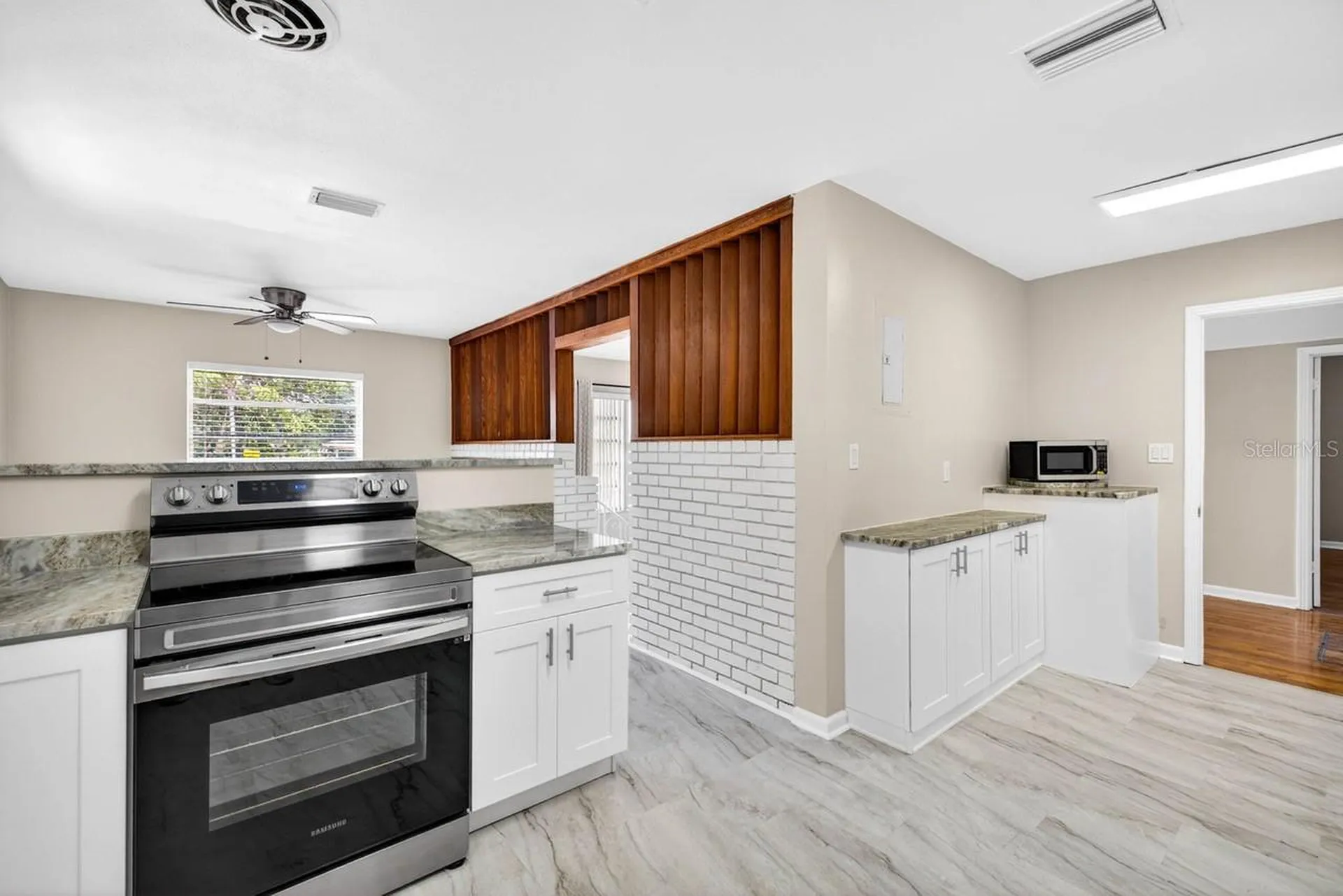 1310 W Woodlawn Avenue Tampa FL 33603