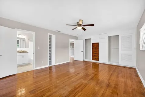 1310 W Woodlawn Avenue Tampa FL 33603