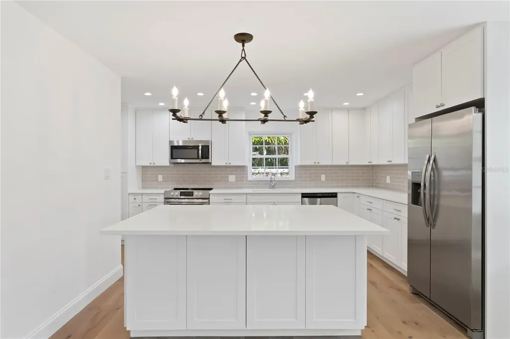 4704 W Brookwood Drive Tampa FL 33629