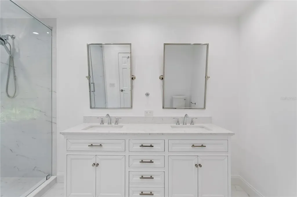 4704 W Brookwood Drive Tampa FL 33629
