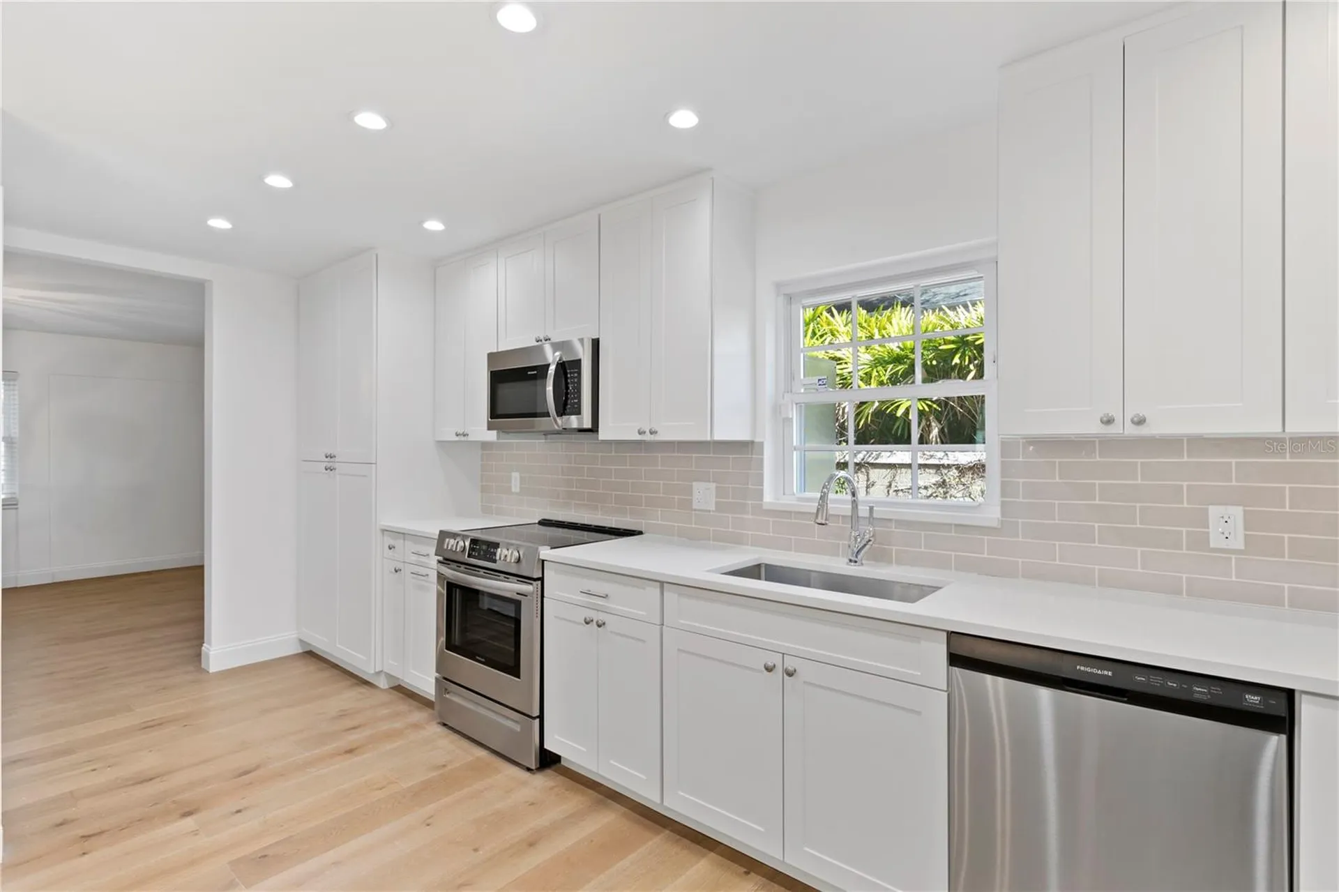 4704 W Brookwood Drive Tampa FL 33629