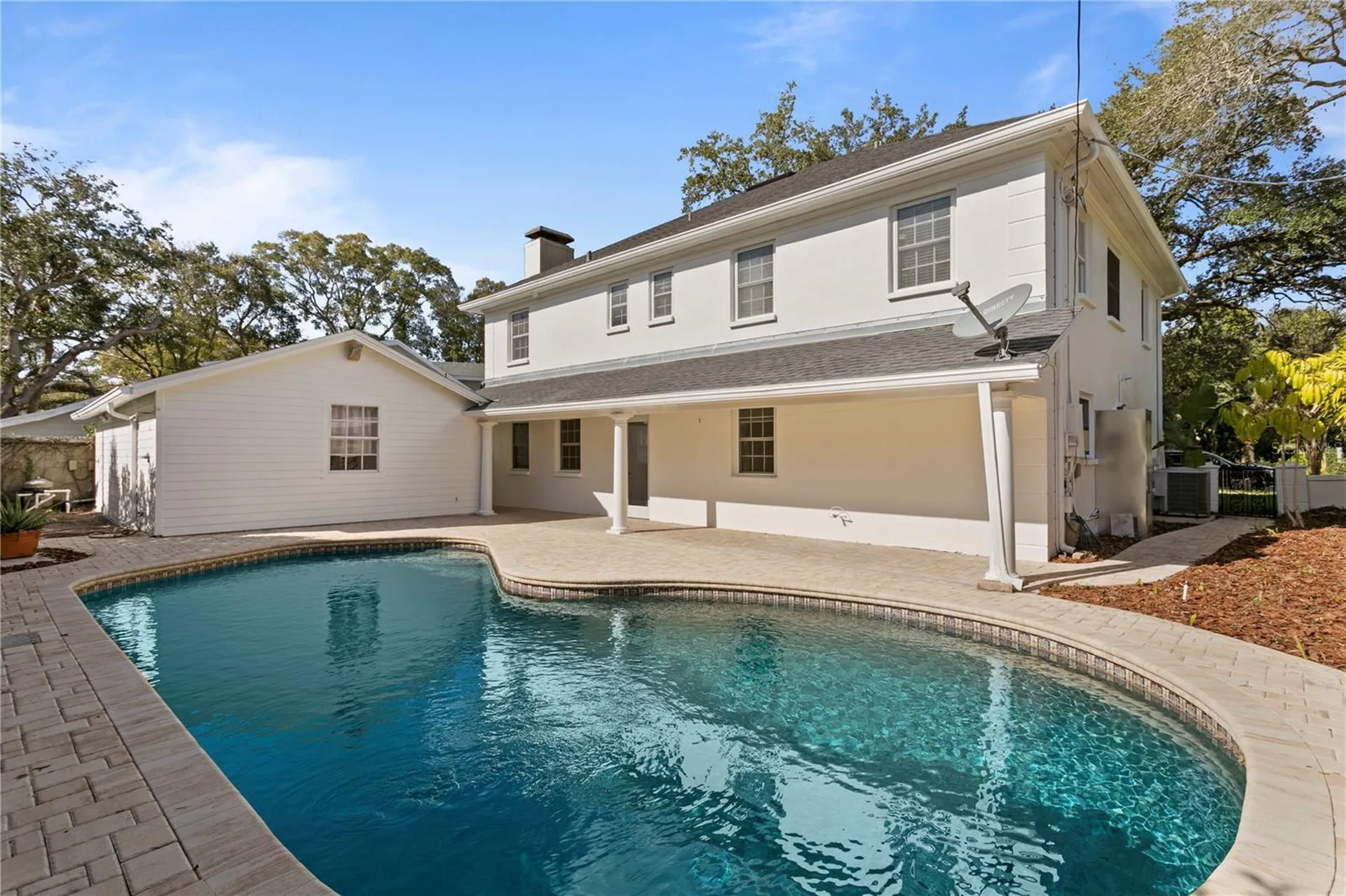 4704 W Brookwood Drive Tampa FL 33629