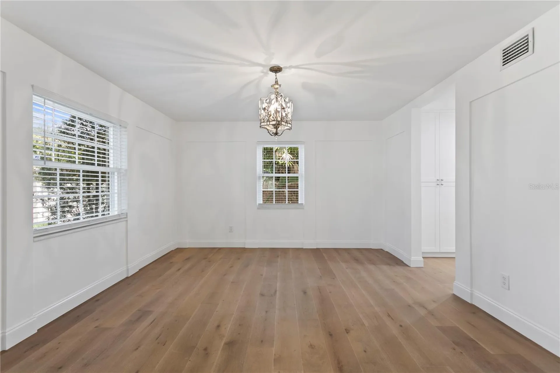 4704 W Brookwood Drive Tampa FL 33629