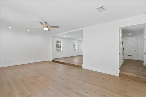 4704 W Brookwood Drive Tampa FL 33629