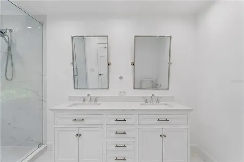 4704 W Brookwood Drive Tampa FL 33629