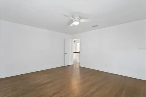 4704 W Brookwood Drive Tampa FL 33629