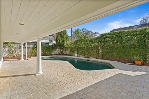 4704 W Brookwood Drive Tampa FL 33629