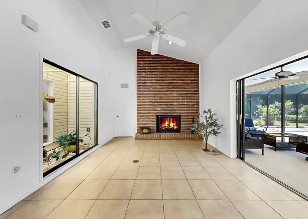 948 Winter Garden Drive Sarasota FL 34243