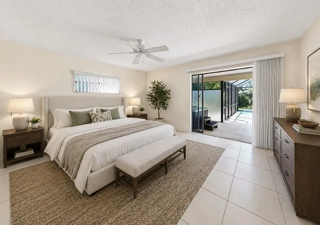 948 Winter Garden Drive Sarasota FL 34243