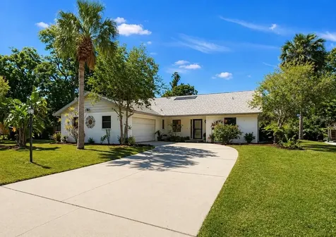 948 Winter Garden Drive Sarasota FL 34243