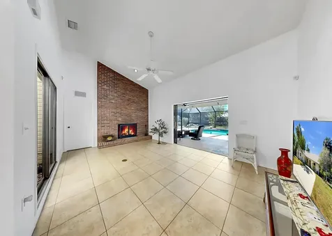 948 Winter Garden Drive Sarasota FL 34243