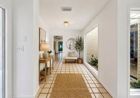 948 Winter Garden Drive Sarasota FL 34243