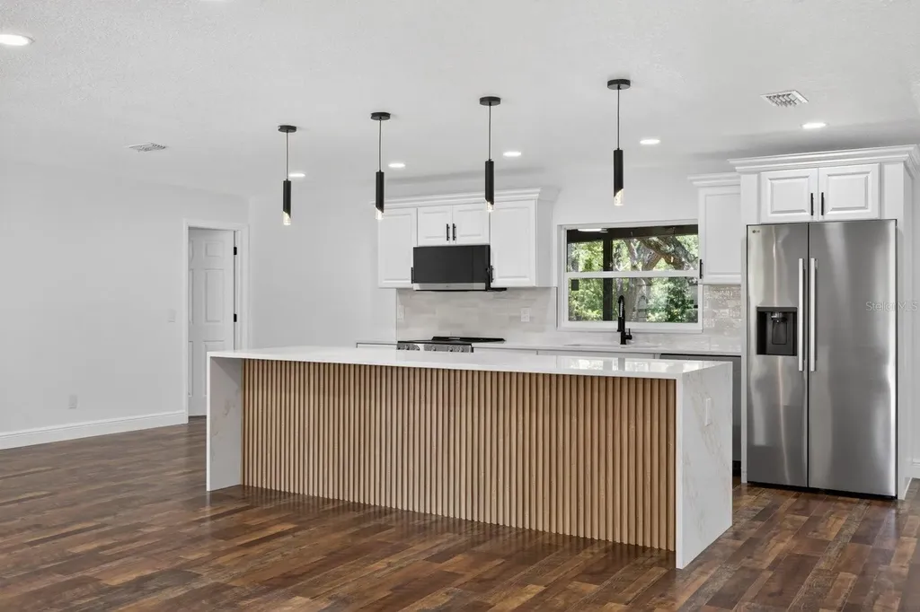 56 Bay Woods Drive Safety Harbor FL 34695