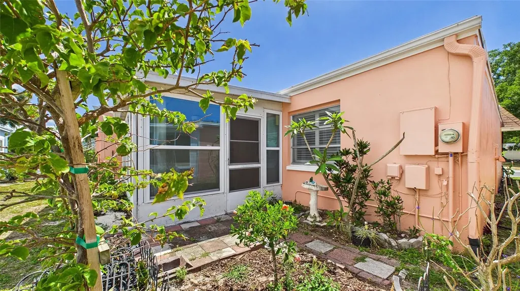 325 Sky Loch Drive W Dunedin FL 34698