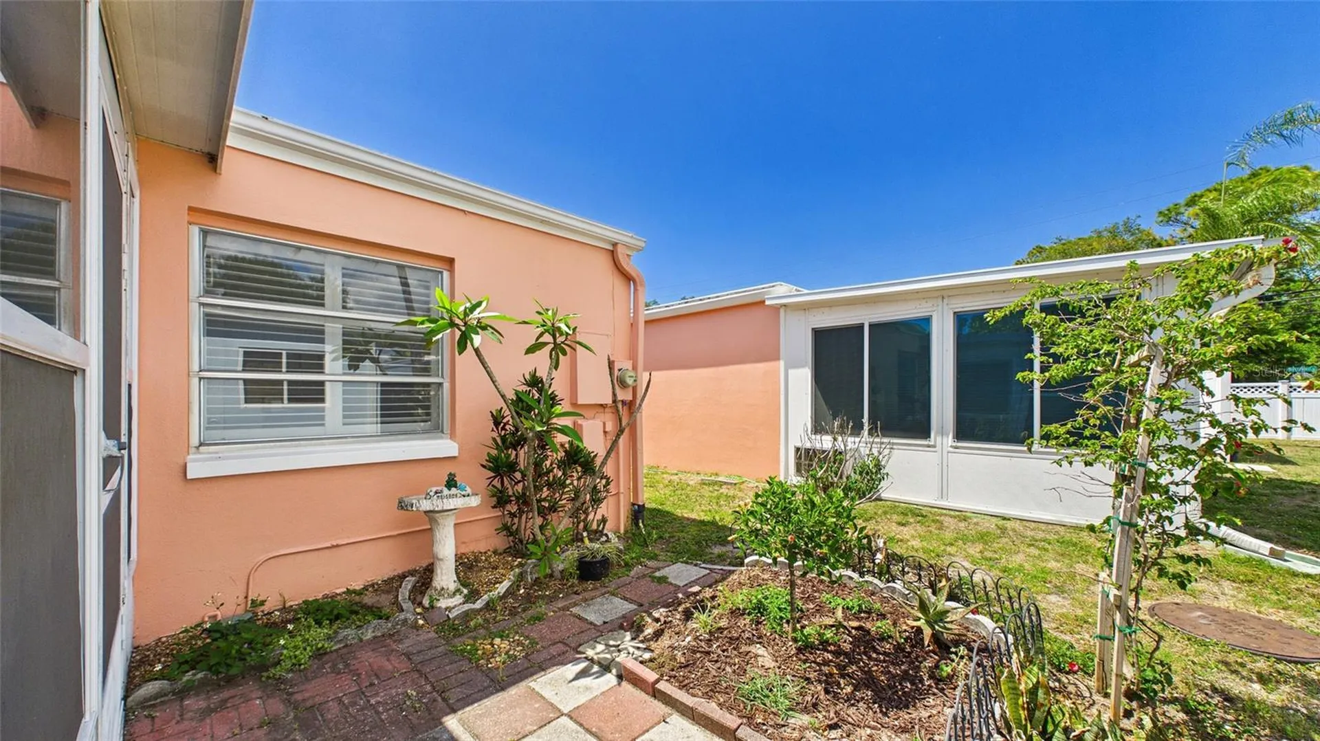 325 Sky Loch Drive W Dunedin FL 34698