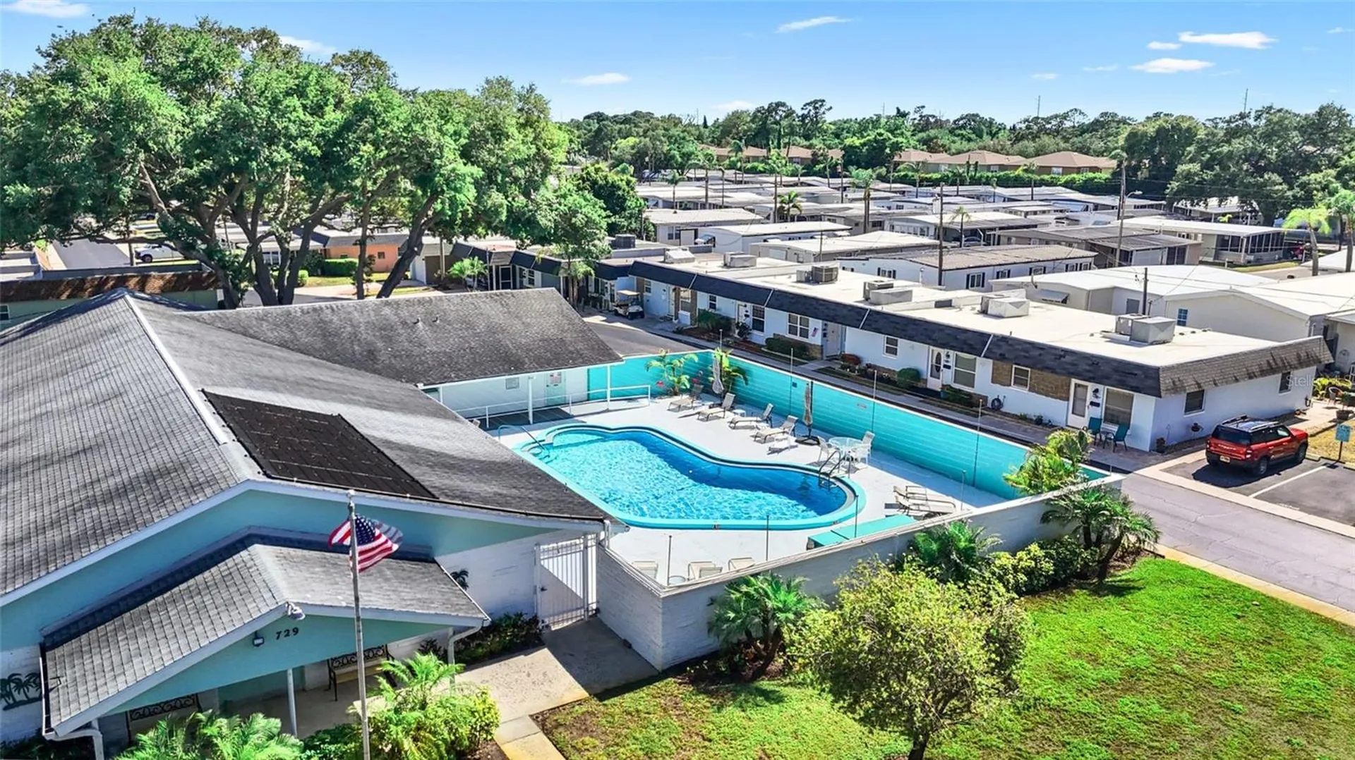 325 Sky Loch Drive W Dunedin FL 34698