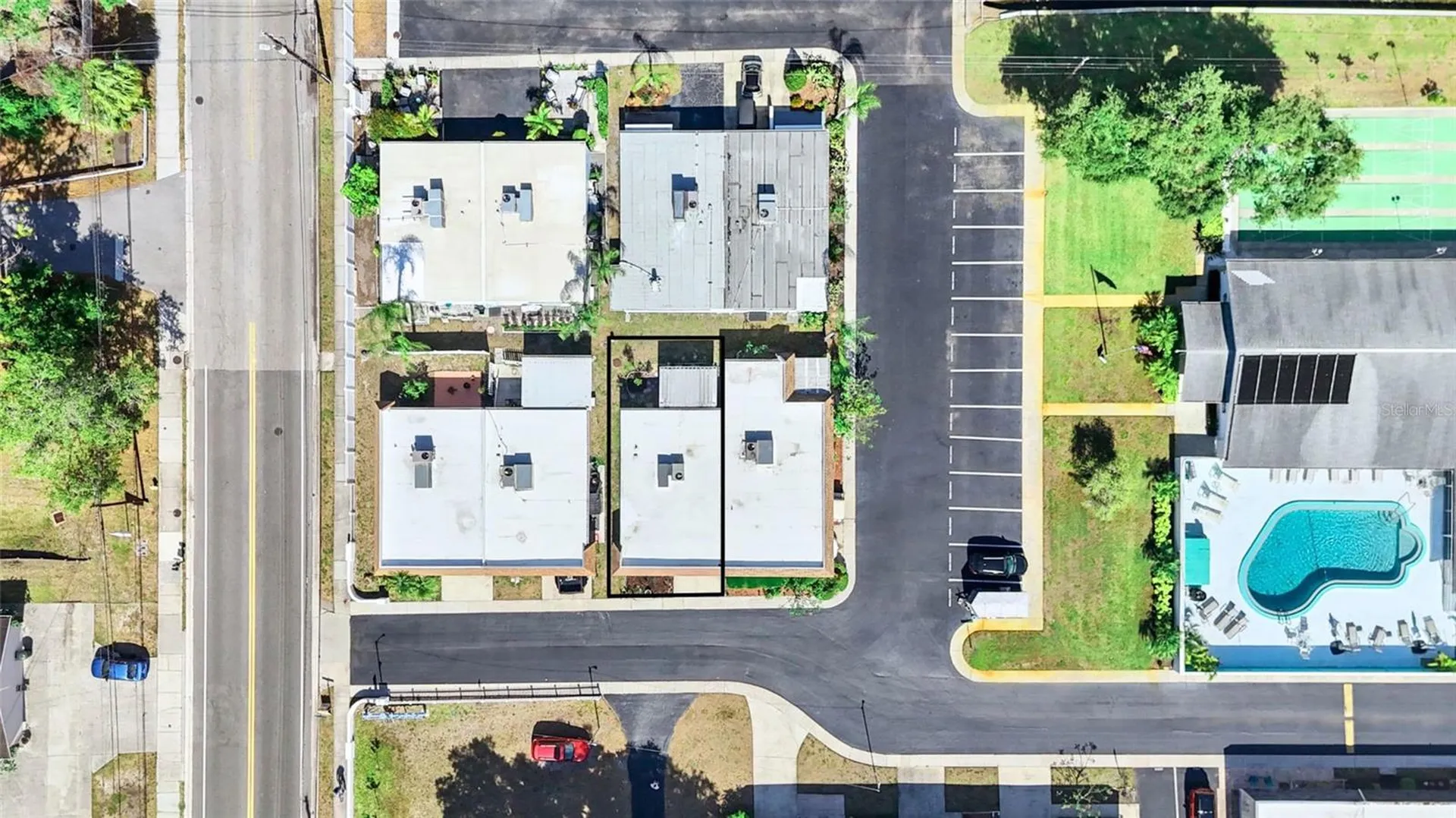 325 Sky Loch Drive W Dunedin FL 34698