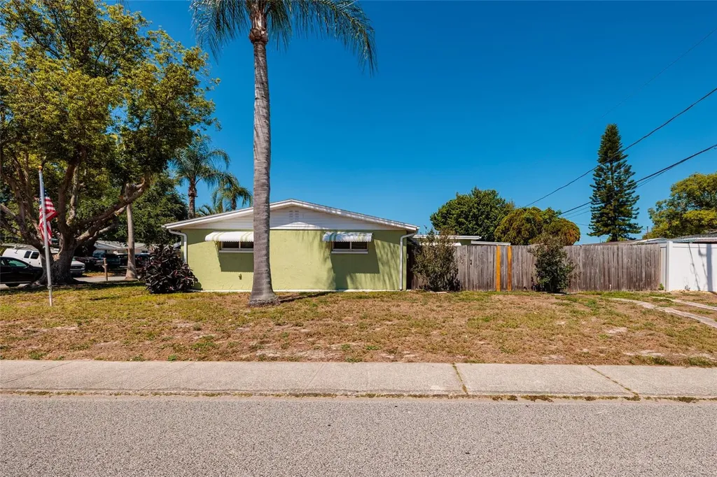 5209 Lofton Drive New Port Richey FL 34652