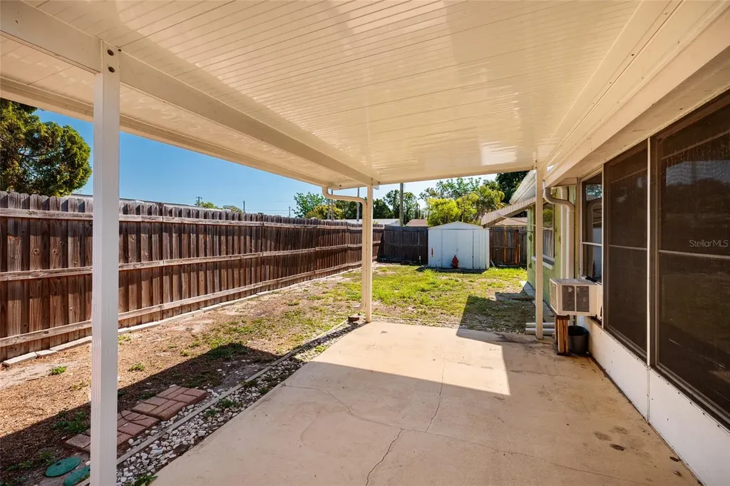 5209 Lofton Drive New Port Richey FL 34652