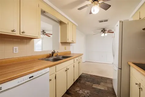 5209 Lofton Drive New Port Richey FL 34652