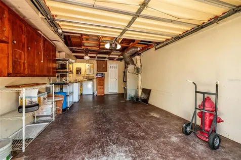 5209 Lofton Drive New Port Richey FL 34652