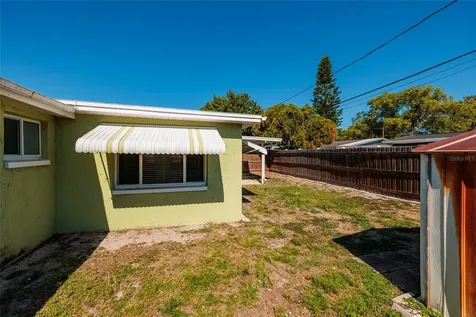 5209 Lofton Drive New Port Richey FL 34652