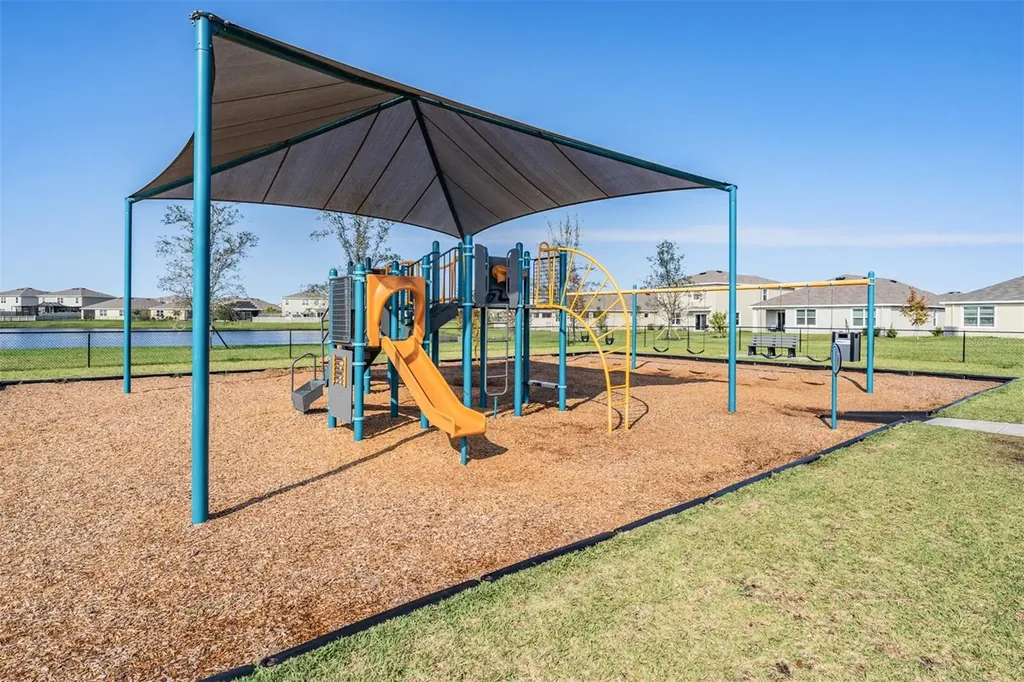 7278 Pool Compass Loop Wesley Chapel FL 33545