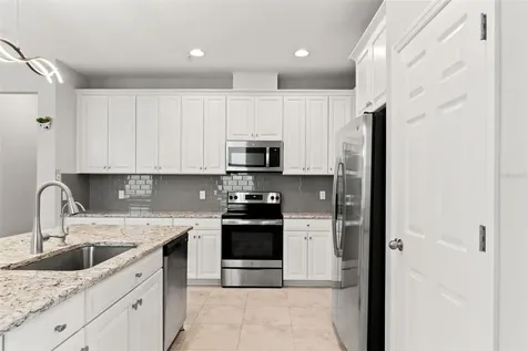 7278 Pool Compass Loop Wesley Chapel FL 33545