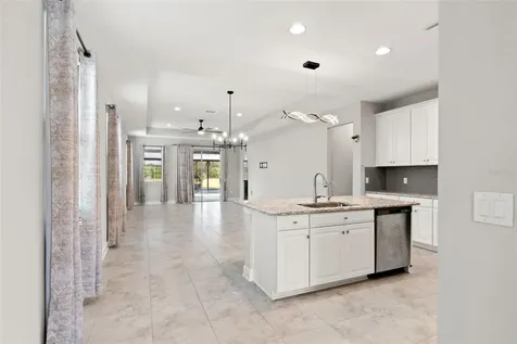 7278 Pool Compass Loop Wesley Chapel FL 33545