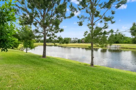 7278 Pool Compass Loop Wesley Chapel FL 33545
