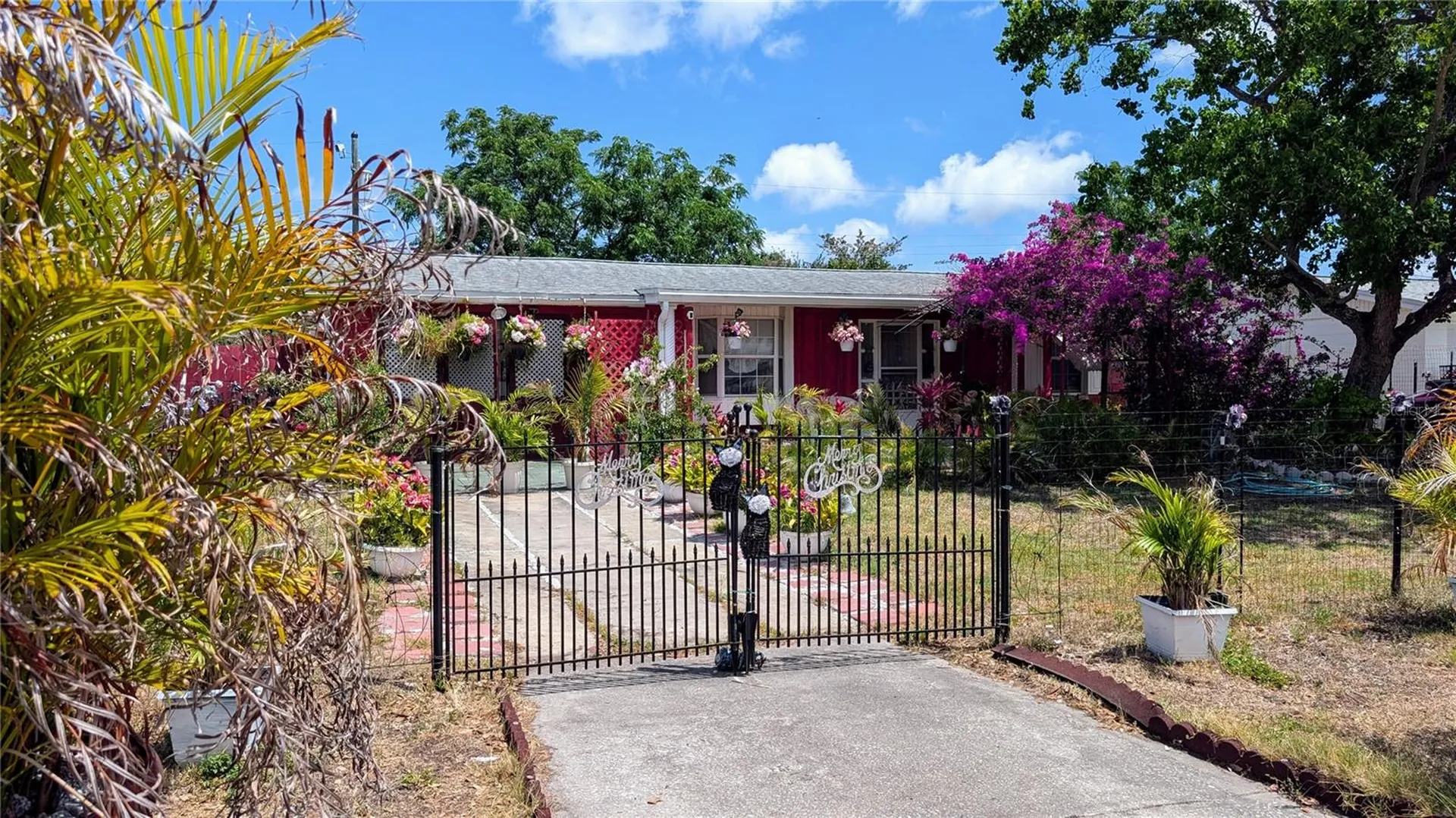 4737 Longwood Avenue Holiday FL 34690