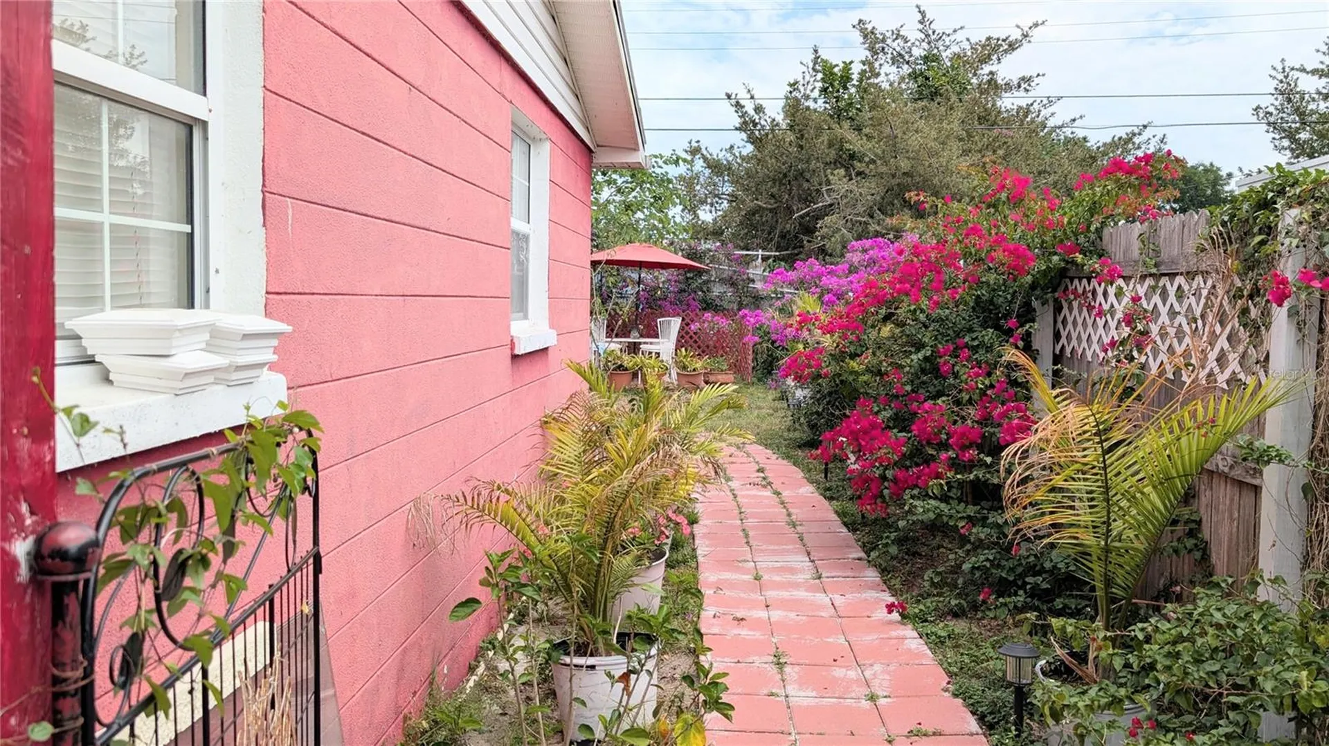 4737 Longwood Avenue Holiday FL 34690