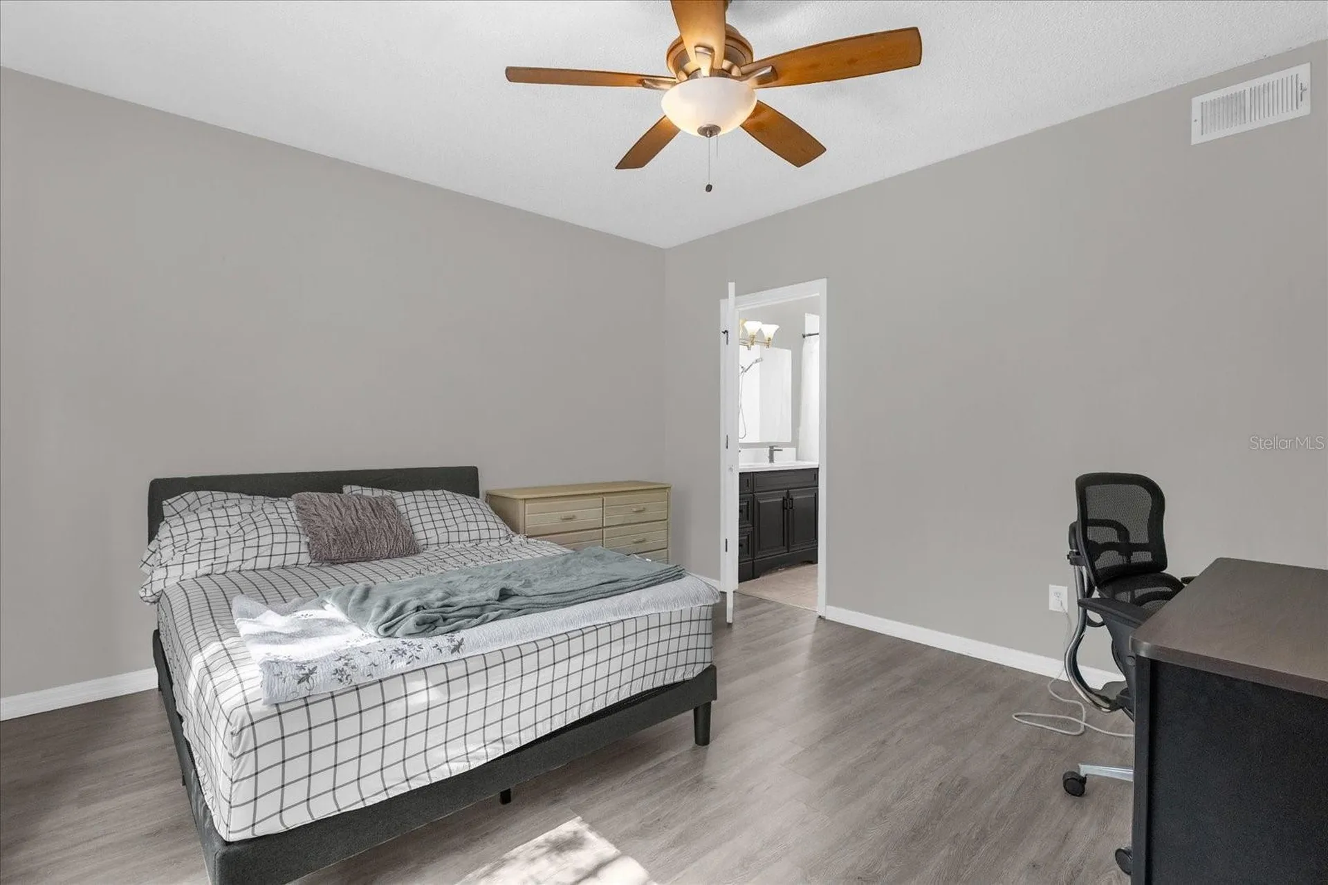 4342 Boca Woods Drive Orlando FL 32826