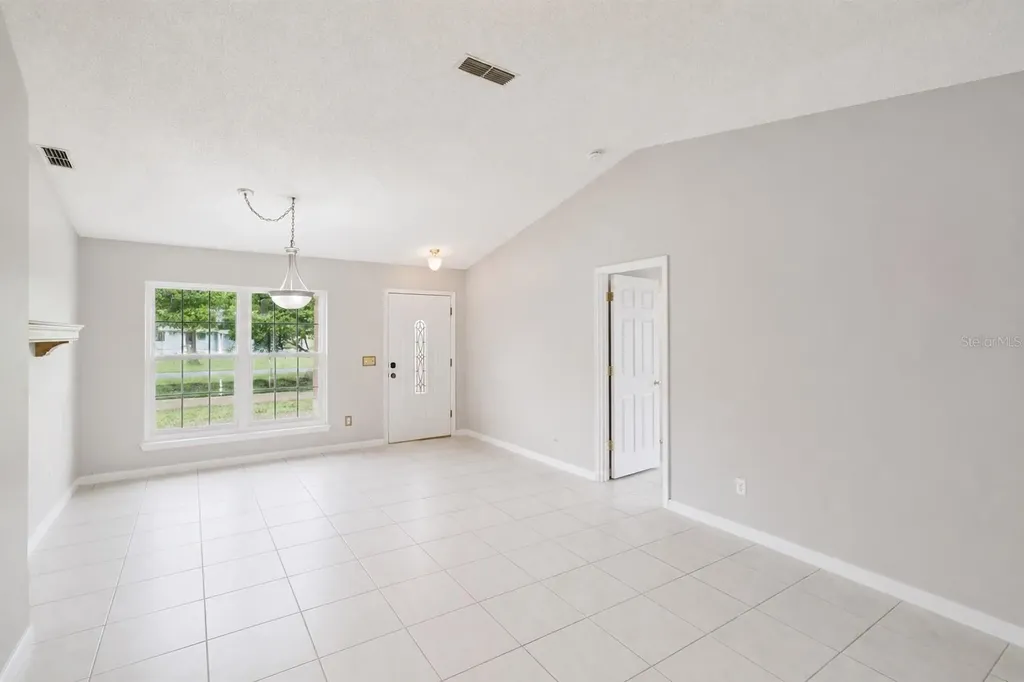 665 Sterling Drive Kissimmee FL 34758