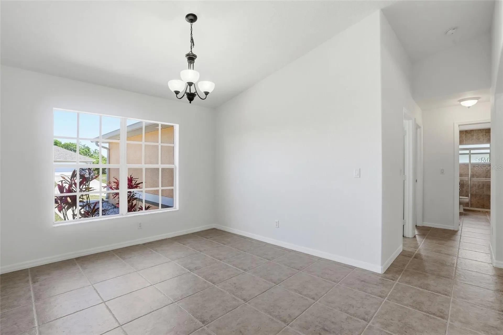 928 NW 5th Place Cape Coral FL 33993