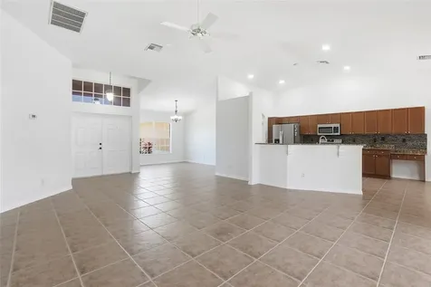 928 NW 5th Place Cape Coral FL 33993