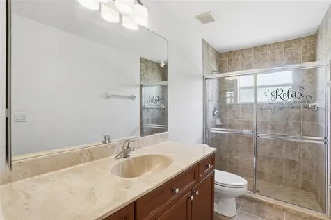 928 NW 5th Place Cape Coral FL 33993