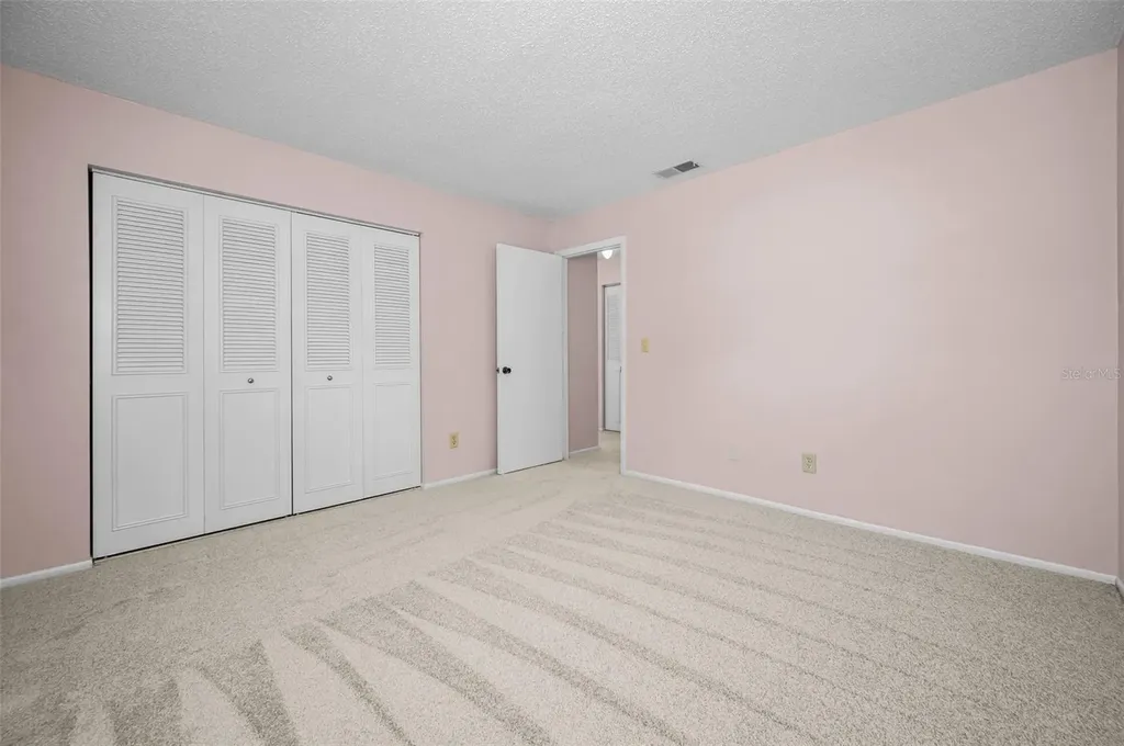 2611 Knoll Street W Palm Harbor FL 34683