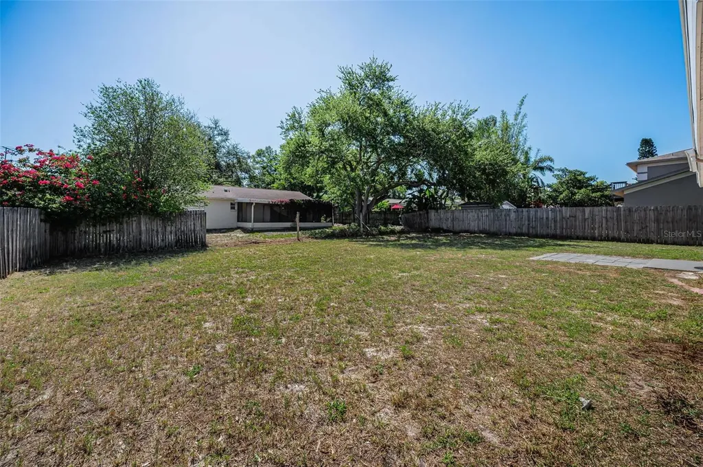 2611 Knoll Street W Palm Harbor FL 34683