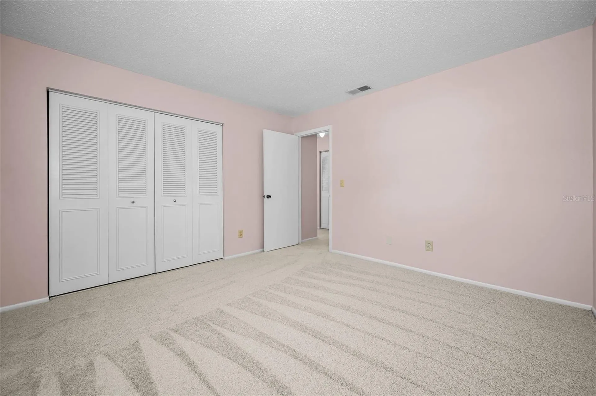 2611 Knoll Street W Palm Harbor FL 34683