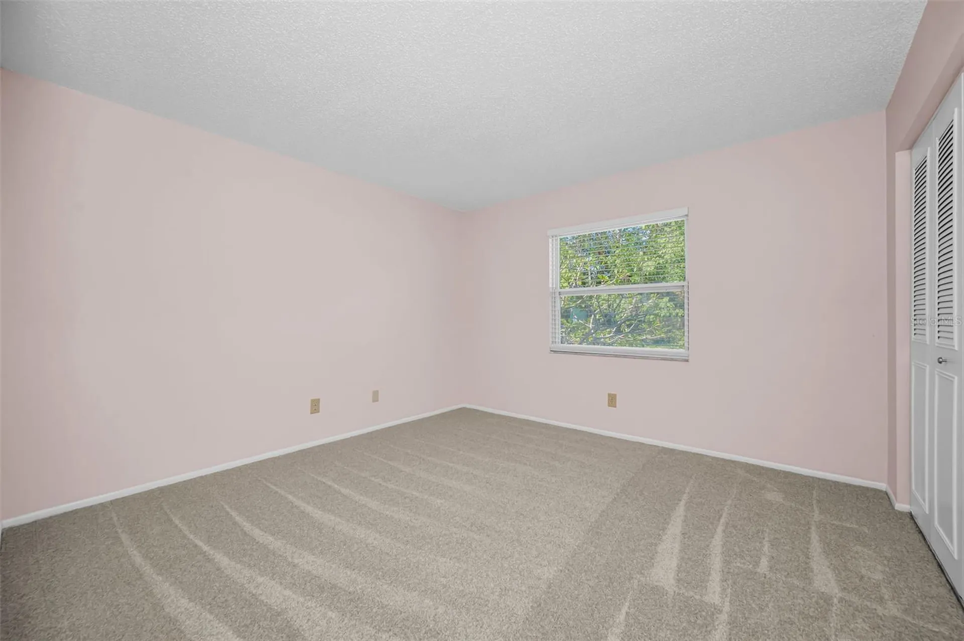 2611 Knoll Street W Palm Harbor FL 34683