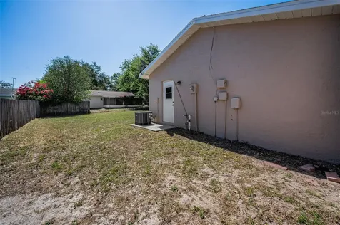 2611 Knoll Street W Palm Harbor FL 34683