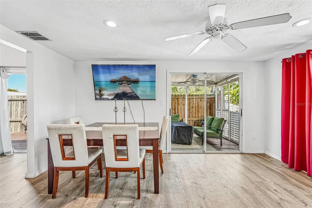 5102 Moeller Avenue Sarasota FL 34233