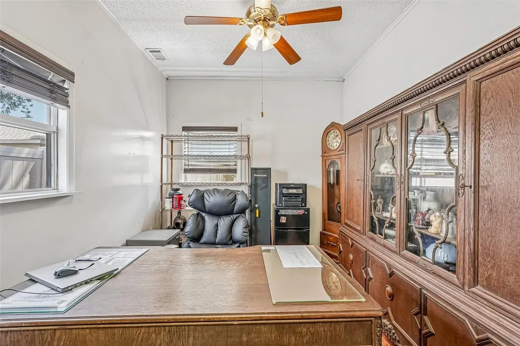 5102 Moeller Avenue Sarasota FL 34233