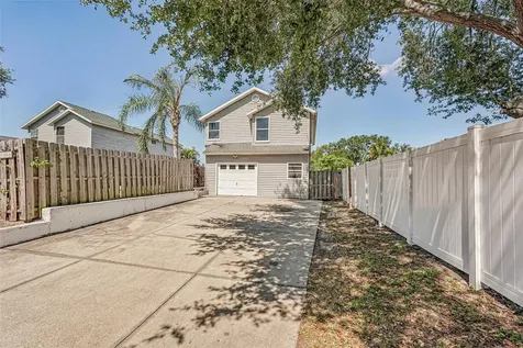 5102 Moeller Avenue Sarasota FL 34233